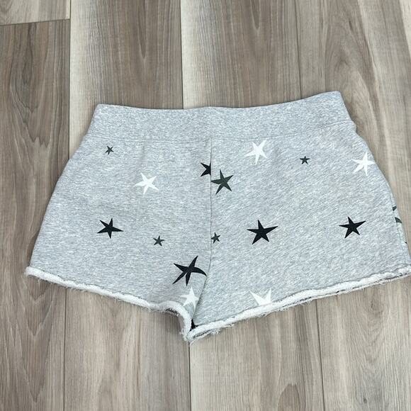 Pam & Gela star print fleece lined sweat shorts size medium - Picture 5 of 7
